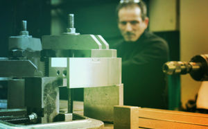 metal machining / industrial / small series / medium series
