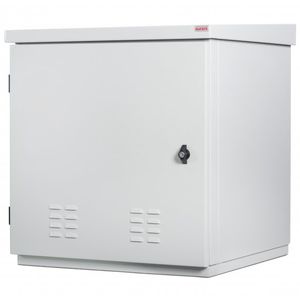 安装在墙上的网络内阁