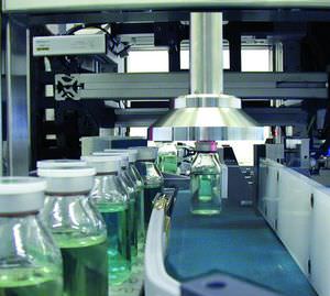 automatic inspection system / for the pharmaceutical industry / visual