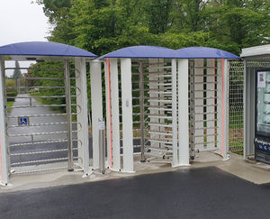 revolving gate 1