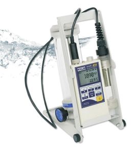 portable conductivity meter / with LCD display / waterproof / water