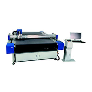 fabric cutting machine