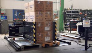 自动托盘更换机