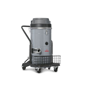 industrial vacuum cleaner