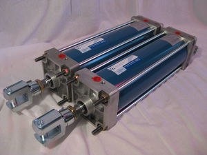 pneumatic cylinder / double-acting / aluminum