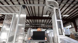 overhead conveyor