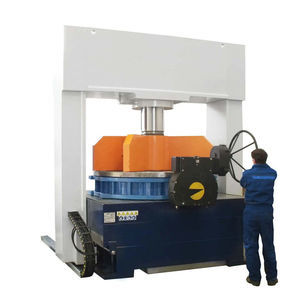 vertical test bench 1
