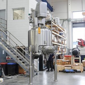 Nutsche filter-dryer