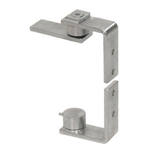 pivot hinge 1