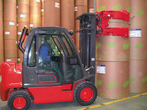 纸卷物料搬运夹具