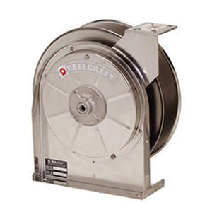 hose reel / self-retracting / with mounting bracket / for oil