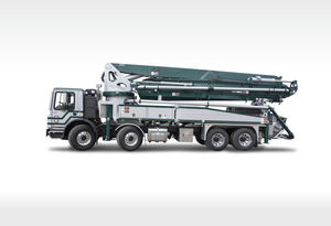 mobile truck-mounted concrete pump