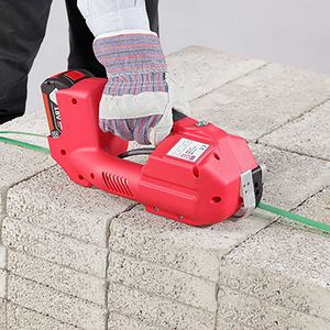 battery-powered strapping tool