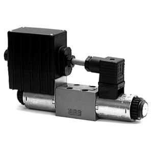 proportional hydraulic directional control valve / spool / solenoid-operated / compact