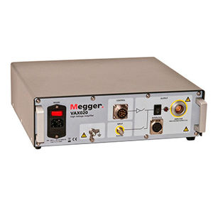 voltage amplifier