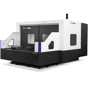 使用硬件加工中心