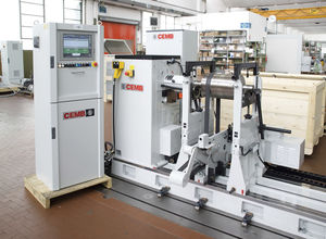 horizontal balancing machine / hard bearing / for aeronautical applications / for rotors