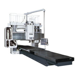 五轴数控加工中心