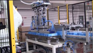 vertical case packer / automatic / high-speed