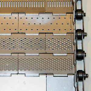 hinged conveyor belt / plate / steel / for the steel industry