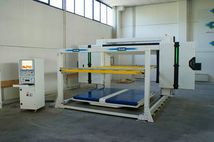 band-knife cutting machine