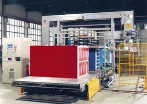 band-knife cutting machine