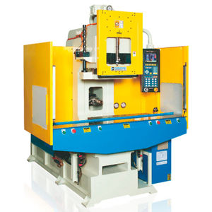 horizontal injection molding machine