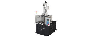 vertical injection molding machine