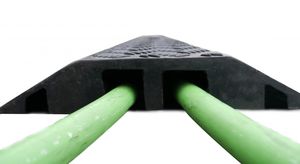 车桥电缆保护器