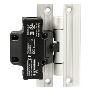 hinge with built-in safety switch