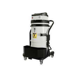 industrial vacuum cleaner 1