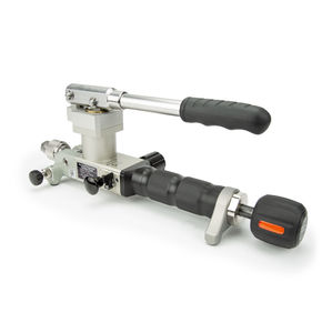 pneumatic pressure calibration pump 1