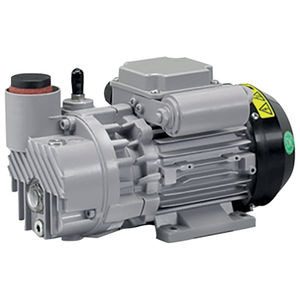 rotary vane vacuum pump / lubricated / three-stage / compact