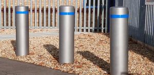 fixed bollard
