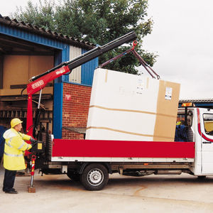 truck-mounted crane