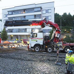 crane for heavy-duty applications
