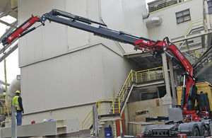 truck-mounted crane 1