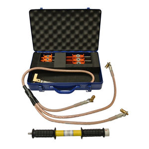 phase short circuit grounding device 1