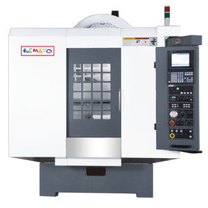 CNC machining center with pallet changer