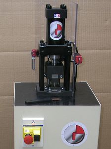 hydraulic punching machine