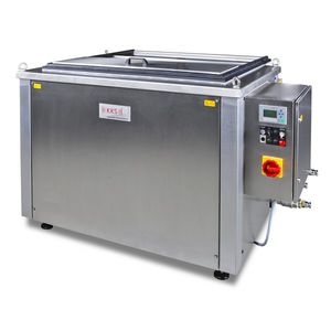 ultrasonic cleaning equipement