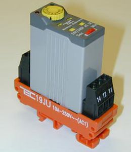 protection time relay / panel-mount