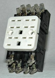 square-based relay socket