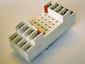 square-based relay socket