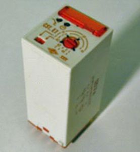protection time relay / panel-mount