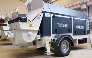 trailer-mounted concrete pump