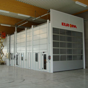enclosed paint booth