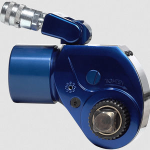 hydraulic torque wrench