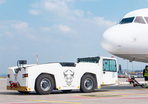 aircraft tractor 1