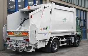 后装载机垃圾收集车